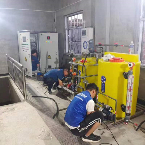 西安康诺水处理设备制造商50g次氯酸钠消毒设备渭南安装现场