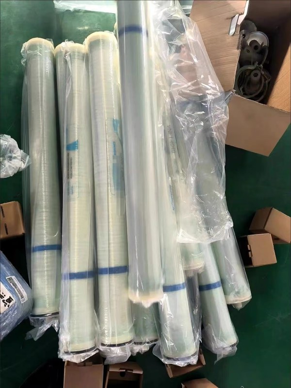 高陵厂区纯水维保，更换4040ro膜元件