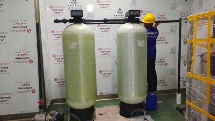 净水预处理罐体现场安装施工实拍